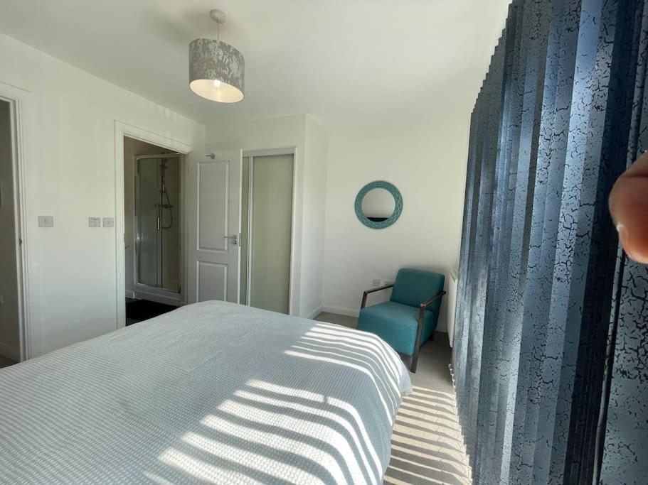 Stylish Station Apartment In Rochester With Free Parking Wainscot Eksteriør bilde